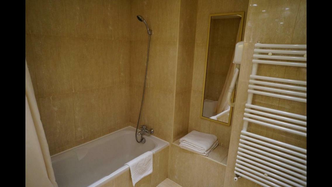 Appartement 124 Miramar 65 La Croisette Cannes